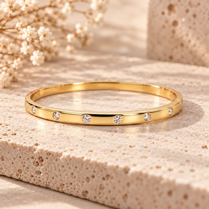 Hovedbilde Zento Gullbelagt bangle armbånd fra Nora Norway